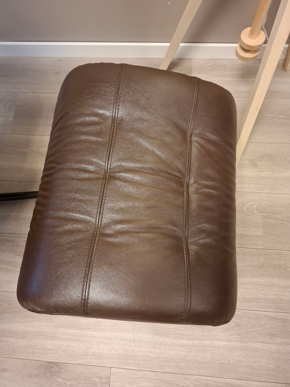 Stressless Erik lenestol m/krakk i brun