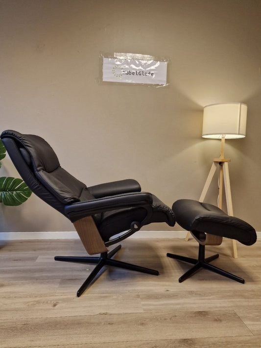 PENT BRUKT | Ekornes Stressless View lenestol med krakk i svart