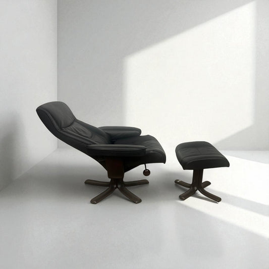 Eksklusiv IMG Nordic 11 Lenestol med Krakk | MøbelGlede