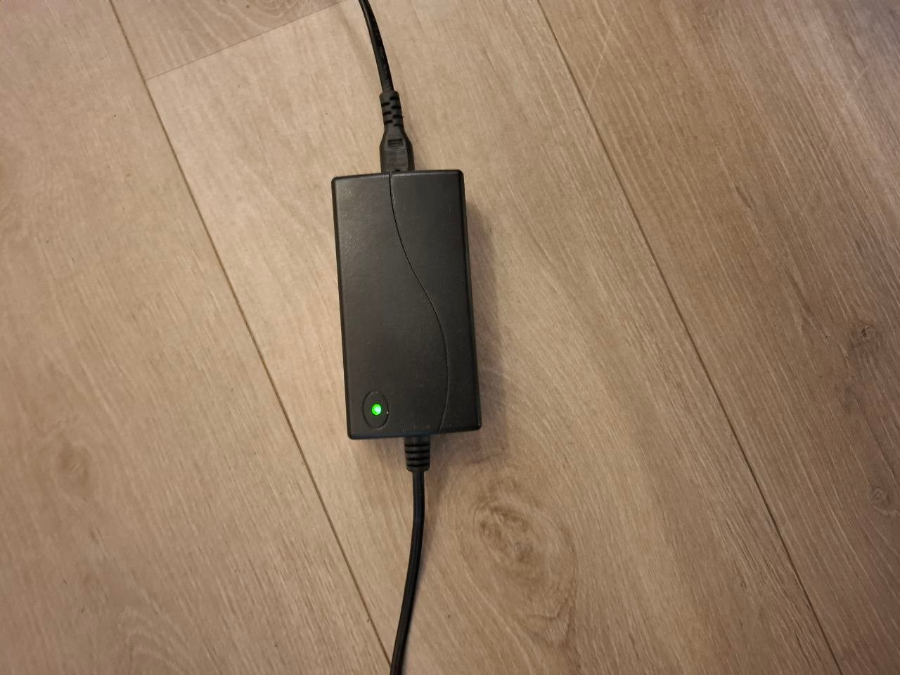 Stressless Live Power lenestol (L) i svart skinn