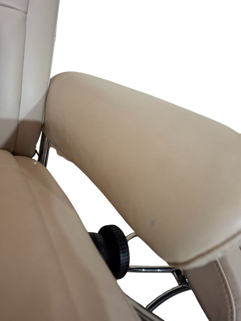 Stressless Paris lenestol m/krakk i lys beige