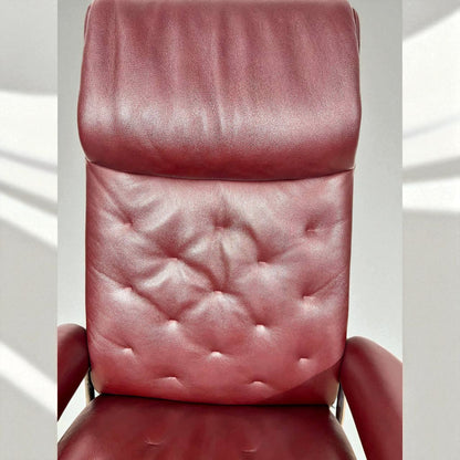 Stressless Metro Lenestol m/Krakk i Burgunder Skinn – Topp Kvalitet