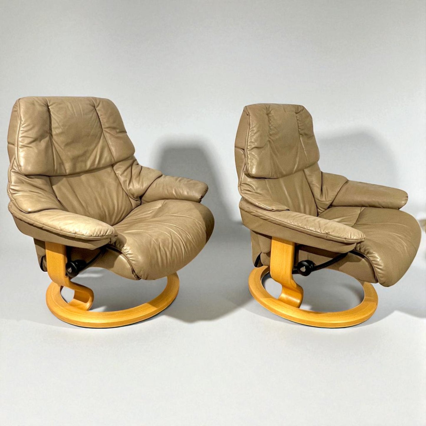 2stk Stressless Reno (L) m/1 krakk og 1 puff