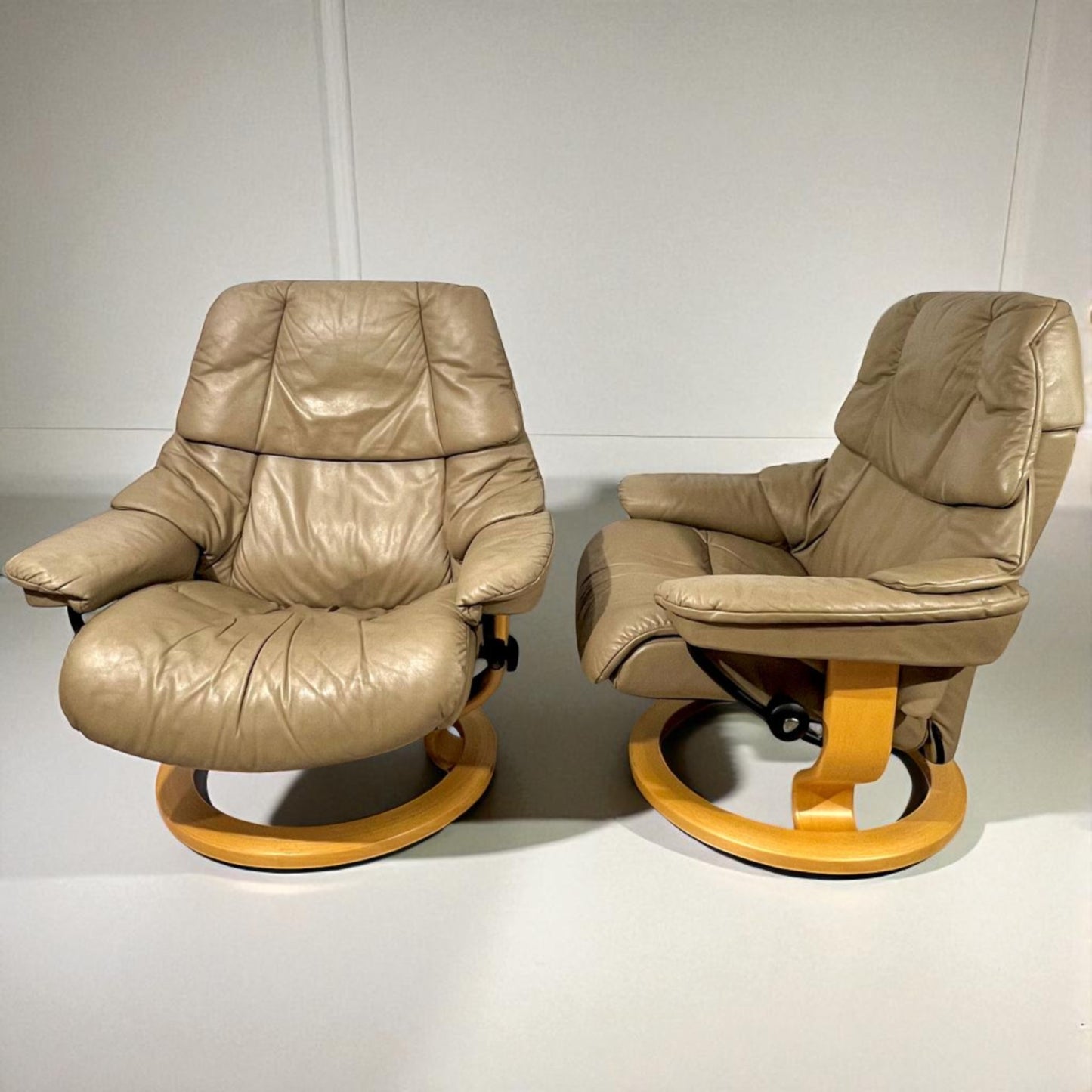 2stk Stressless Reno (L) m/1 krakk og 1 puff