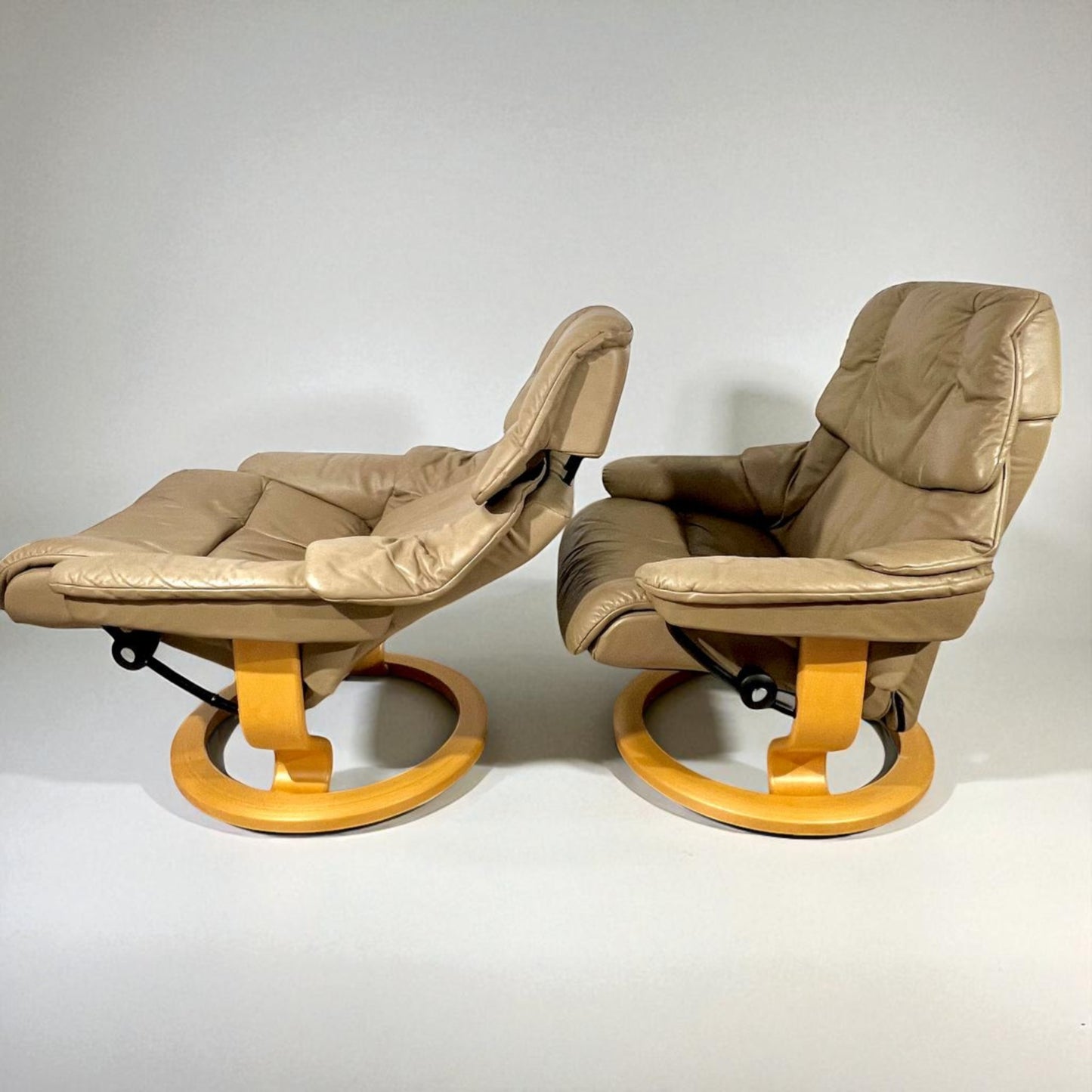 2stk Stressless Reno (L) m/1 krakk og 1 puff