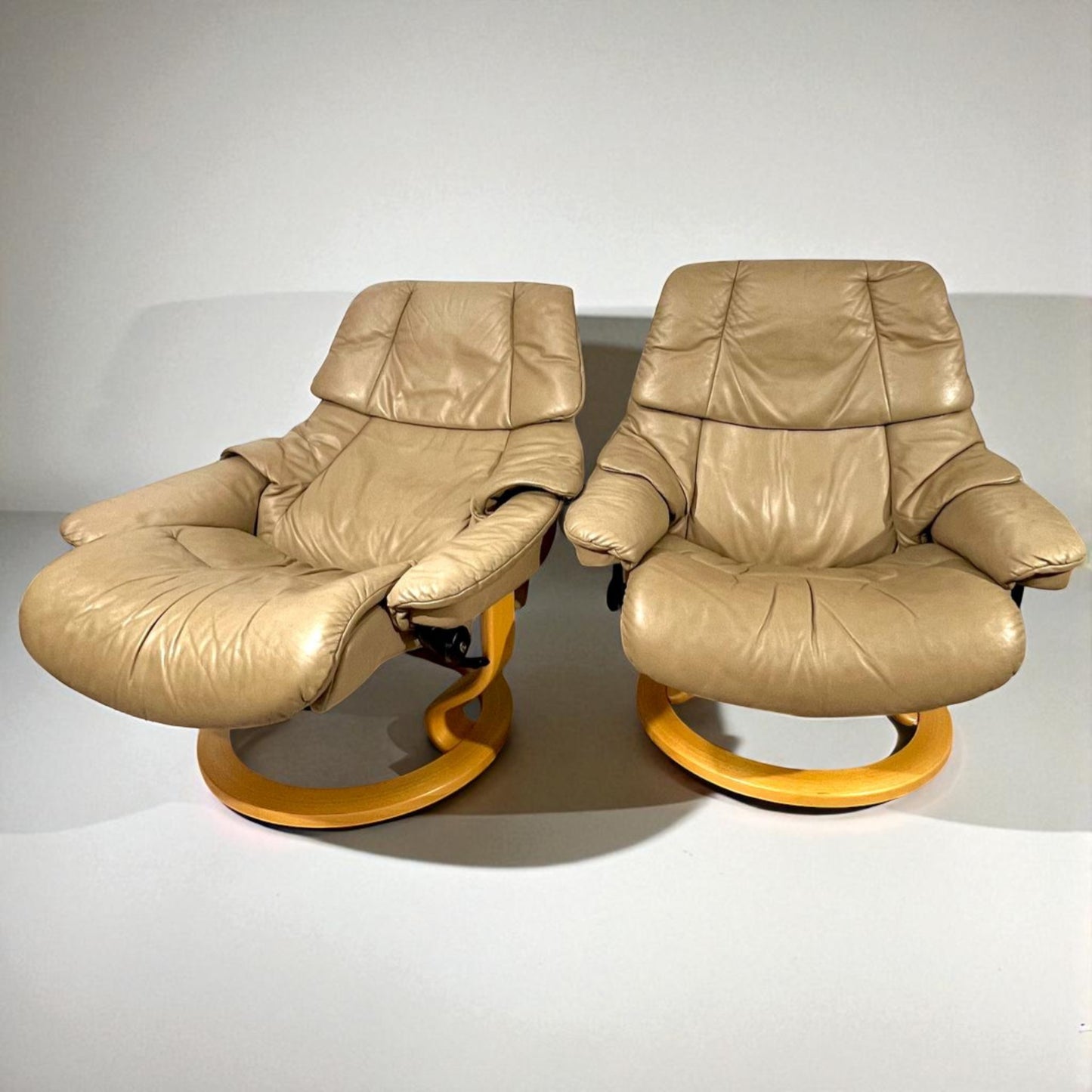 2stk Stressless Reno (L) m/1 krakk og 1 puff