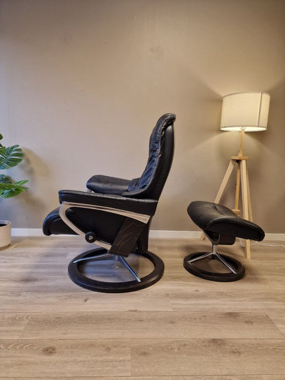 Brukt Stressless Live (L) lenestol m/krakk i svart - bakvisning