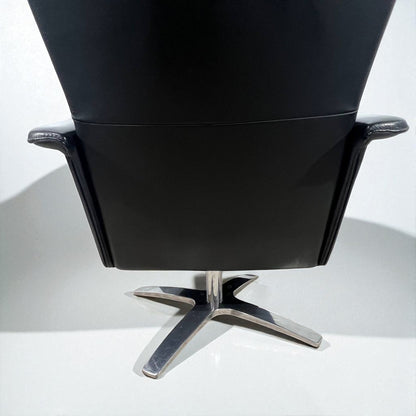 Berg Ato Recliner / Lenestol (L)  Luksuriøs m/ innbygd fothviler