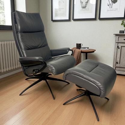 Stressless Tokyo lenestoler med krakk i ekte skinn – 50% Rabbat