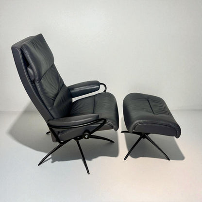 Stressless Tokyo lenestoler med krakk i ekte skinn – 50% Rabbat