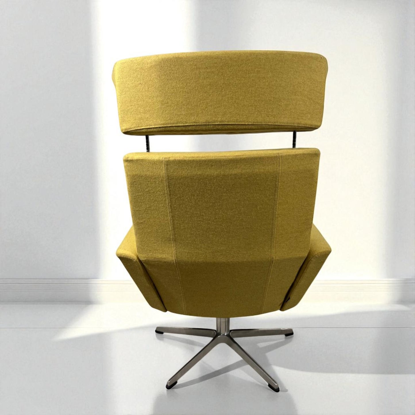 Eksklusiv Conform Relieve Recliner med innbygd fothviler