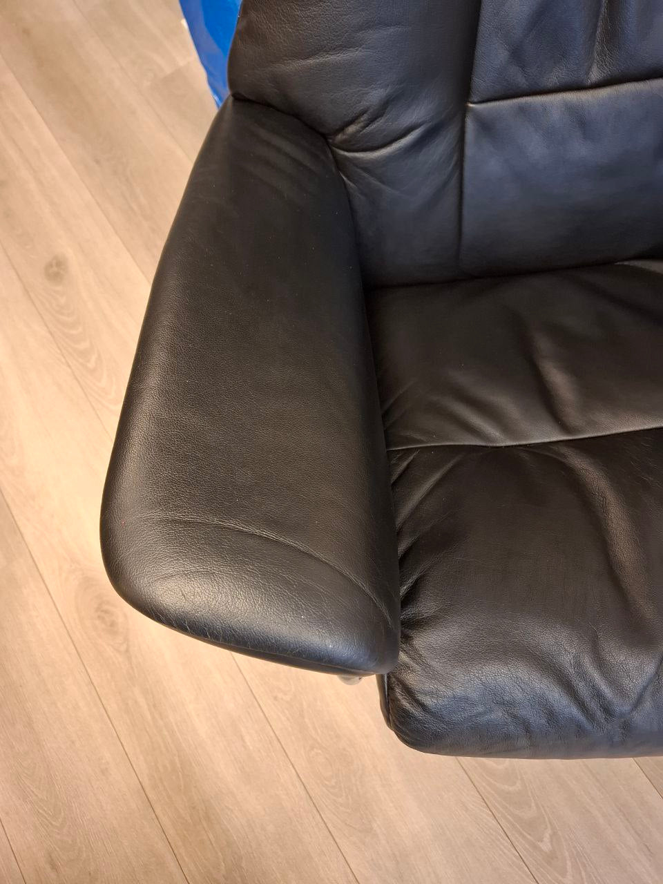 Stressless Ruby lenestol m/krakk i sort