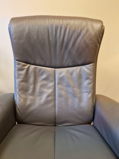 Stressless Peace Power lenestol (M) i grå med batteri