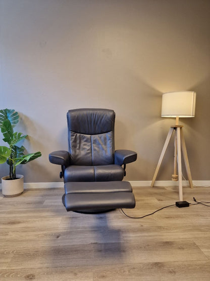 Stressless Peace Power lenestol (M) i grå med batteri