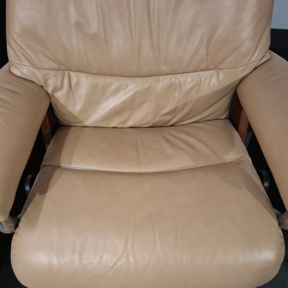 Stressless View lenestol med krakk – Signatur understell