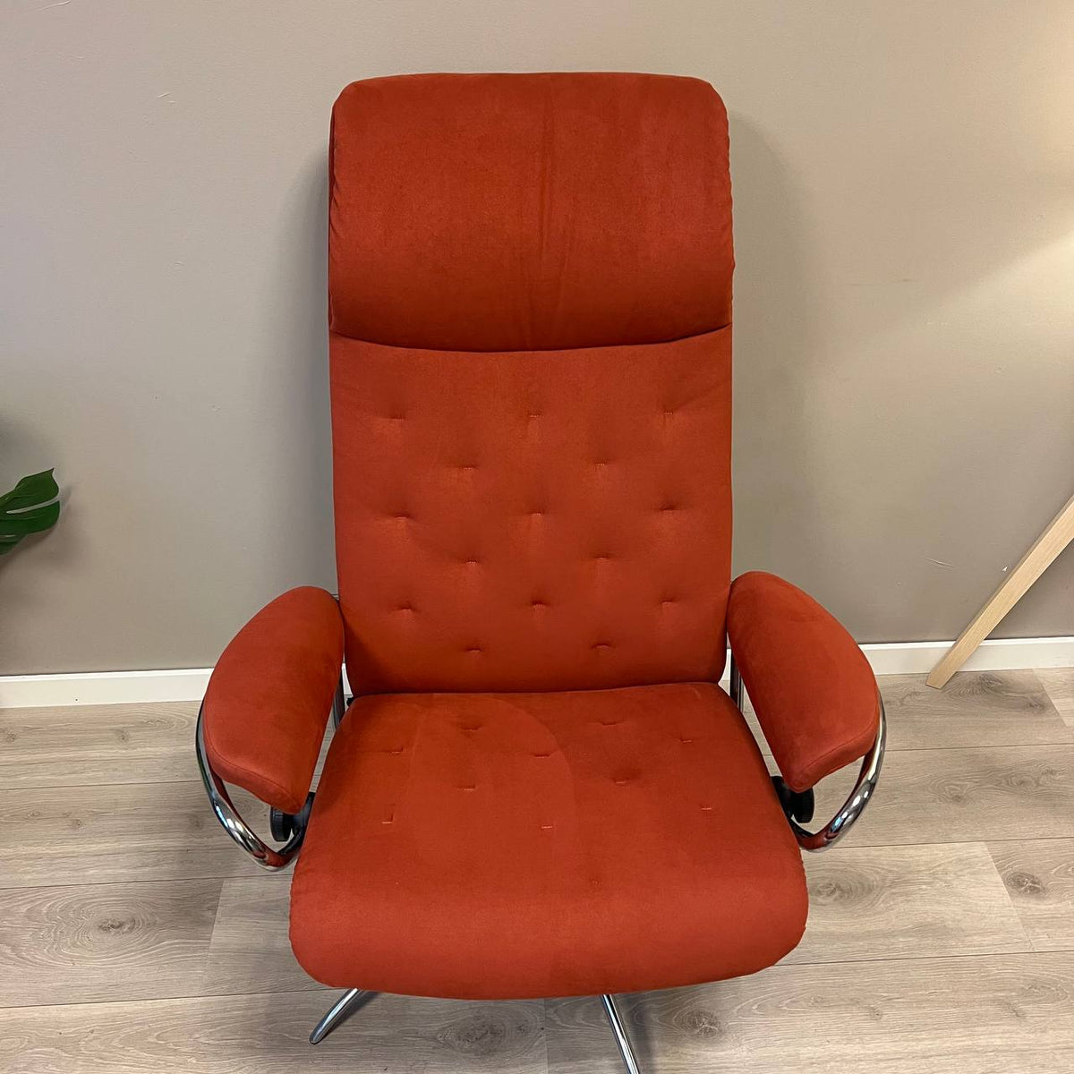 Stressless Metro lenestol m/krakk i rød velour