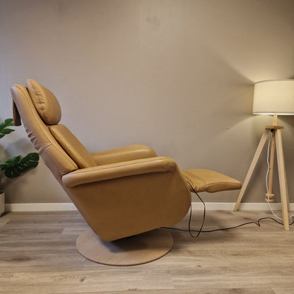 Stressless Sam elektrisk lenestol i beige skinn – varme og massasje