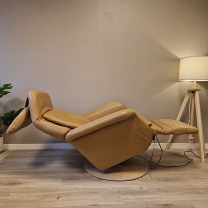 Stressless Sam elektrisk lenestol i beige skinn – varme og massasje