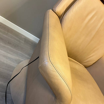 Stressless Sam elektrisk lenestol i beige skinn – varme og massasje