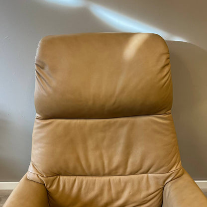 Stressless View elektrisk lenestol m/integrert fothviler i beige skinn