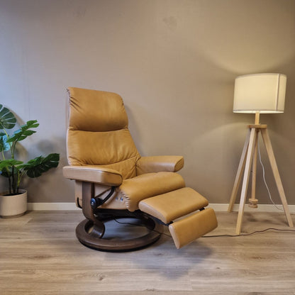 Stressless View elektrisk lenestol m/integrert fothviler i beige skinn