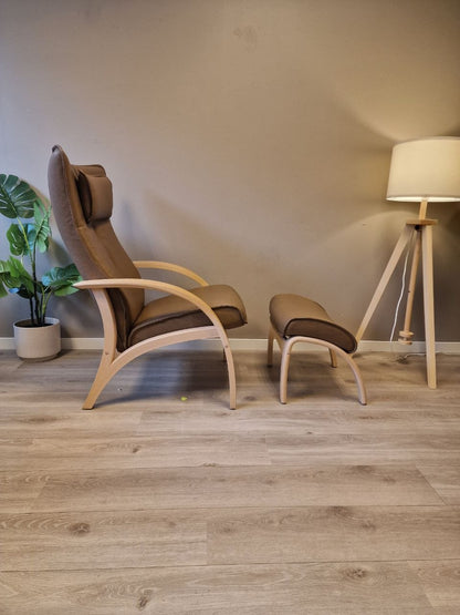 Brunstad Delta Adventure lenestol m/krakk i brun skinn