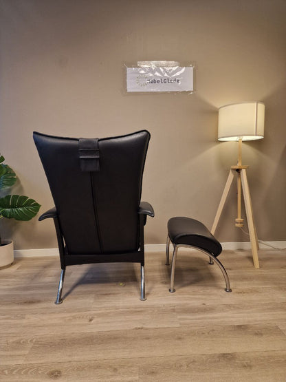 Brunstad Delta Legend lenestol m/krakk i svart