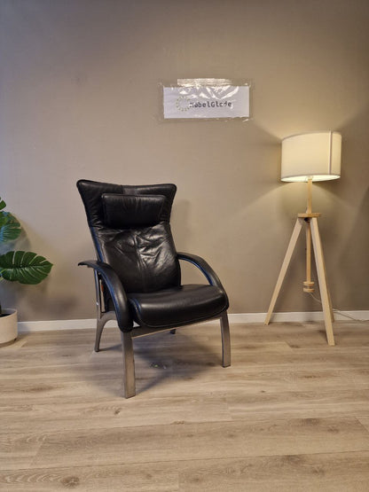 PENT BRUKT | Brunstad Delta Legend lenestol i svart