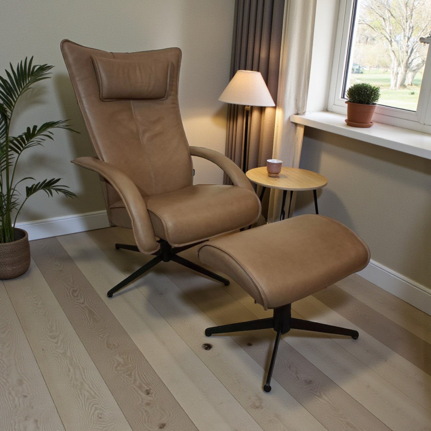 PENT BRUKT | Brunstad Delta Motion lenestol m/ krakk i brunt