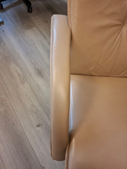Brunstad Delta Swing lenestol m/krakk Lyst beige skinn