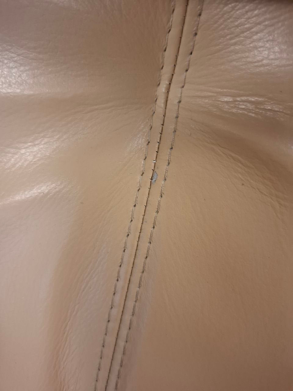 Brunstad Delta Swing lenestol m/krakk Lyst beige skinn