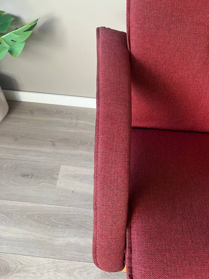 Brunstad Delta Swing lenestol m/krakk i rødt tekstil