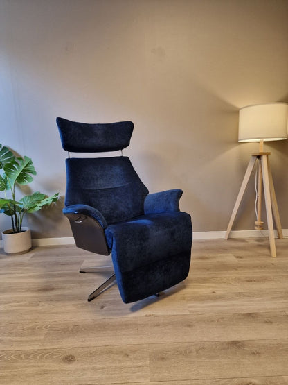 Conform Air lenestol i blå velour tekstil
