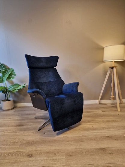 Conform Air lenestol i blå velour tekstil