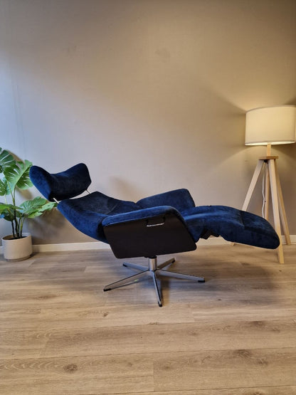 Conform Air lenestol i blå velour tekstil