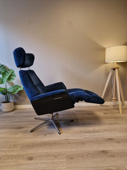 Conform Air lenestol i blå velour tekstil