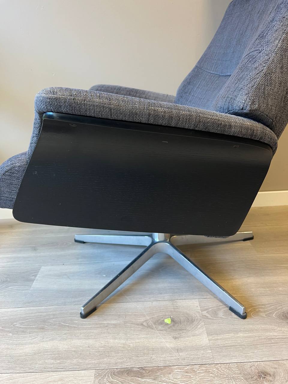 Conform Air lenestol m/krakk i grå