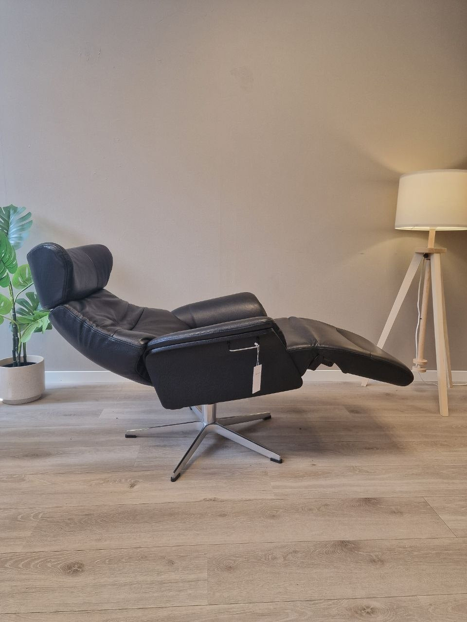 Conform Air Recliner / lenestol i svart