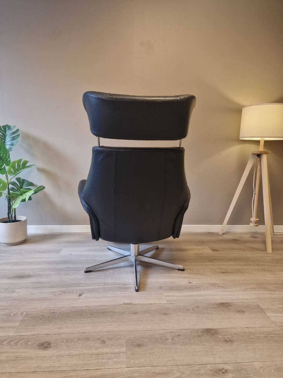Conform Air Recliner / lenestol i svart