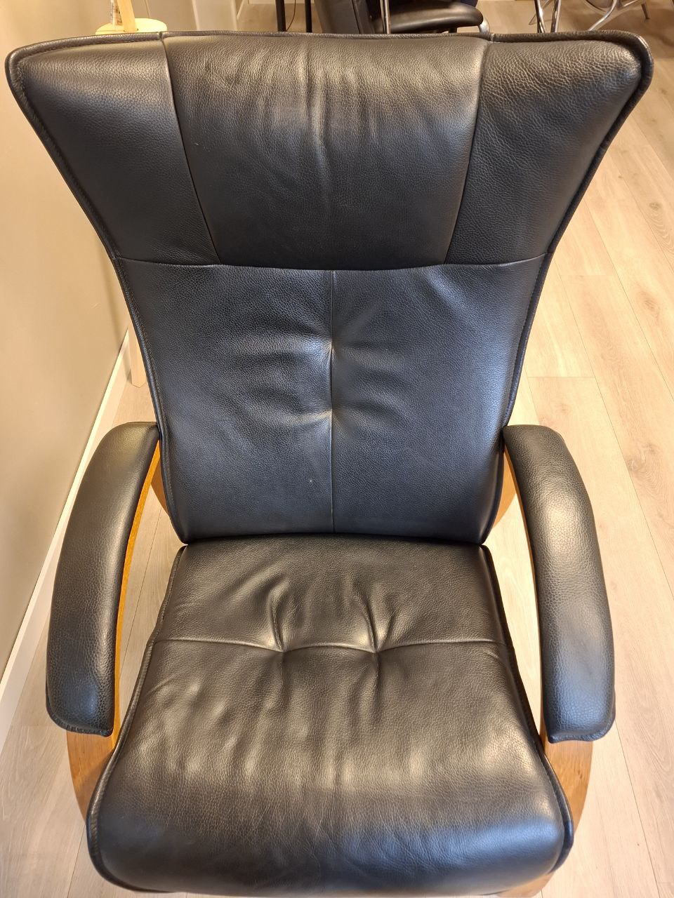 Conform Easy lenestol m/krakk i svart