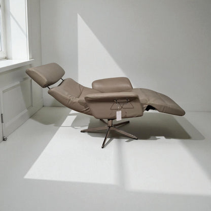 Conform Master Recliner lenestol i grå skinn – Eksklusiv komfort hos MøbelGlede