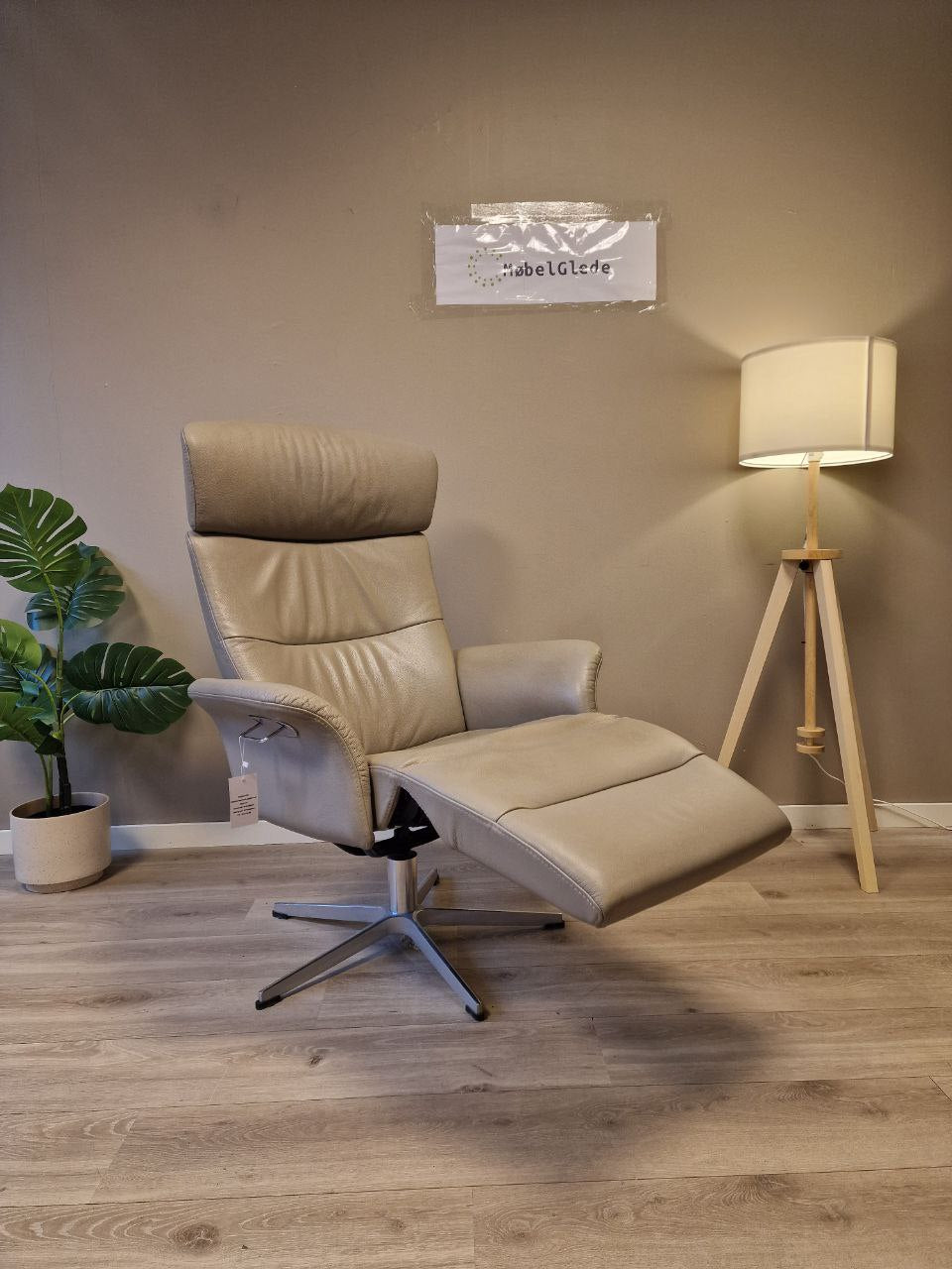 Brukt Conform Master Recliner / lenestol i grå - skravisning