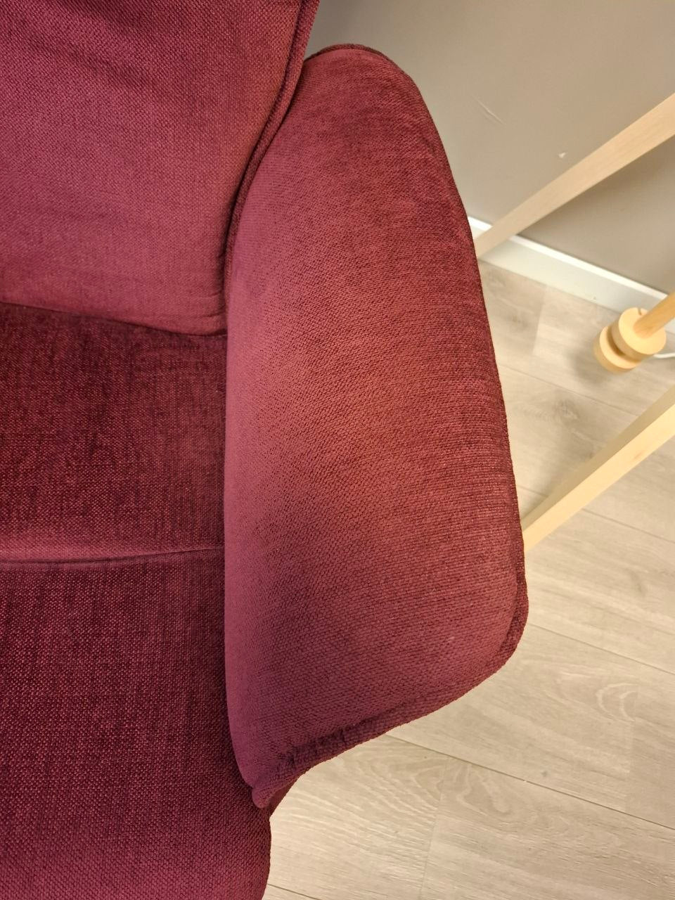 Conform® Prime lenestol m/krakk i bordeaux