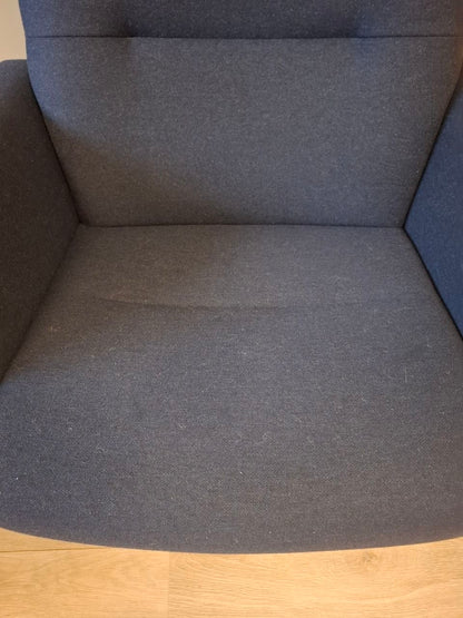 Conform Relieve lenestol m/krakk i marineblått stoff