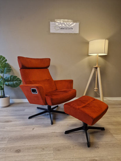 Brukt Conform Relieve lenestol m/krakk i rust farge - frontvisning