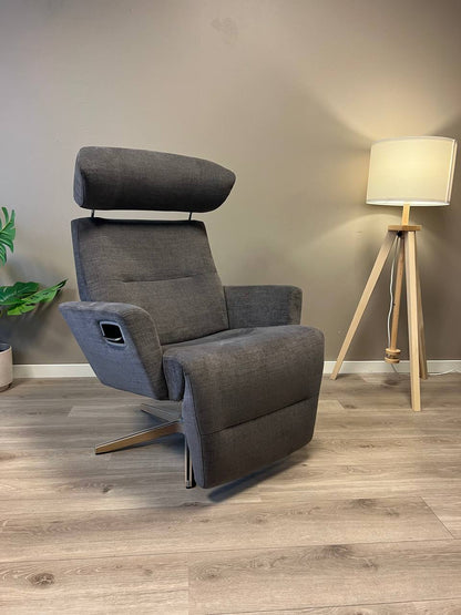 Conform Relieve Recliner/ lenestol i mørk grått tekstil