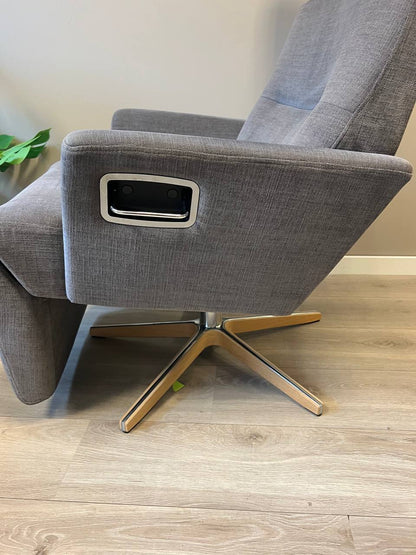 Conform Relieve Recliner/ lenestol i mørk grått tekstil