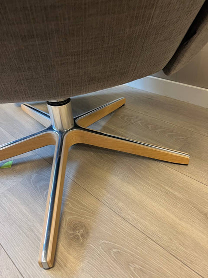 Conform Relieve Recliner/ lenestol i mørk grått tekstil