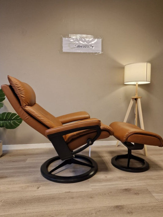 Stressless® Aura (M) lenestol m/krakk i cognac