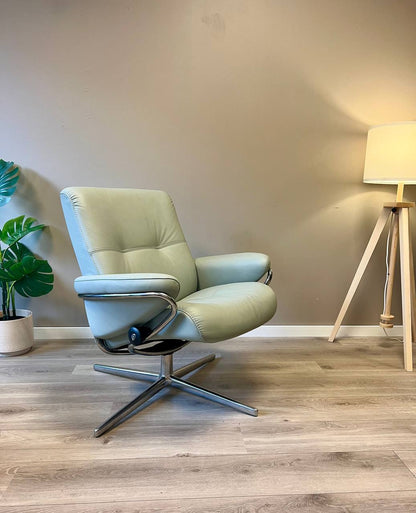 Ekornes Stressless Berlin Lav lenestol i lys grønn